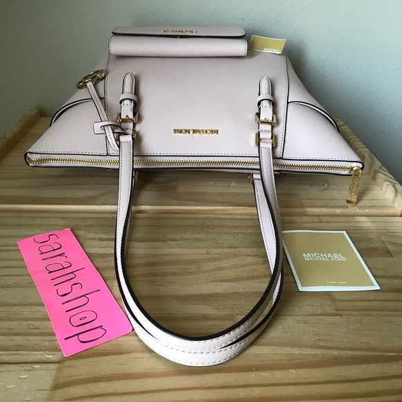 🌼Michael Kors Set - Picture 4 of 16